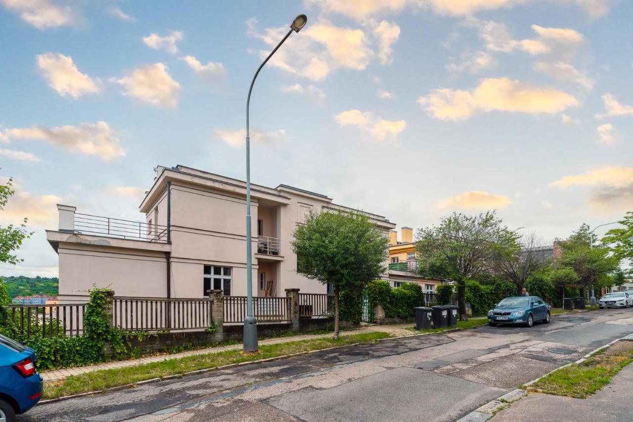 Apartman Xaveriova Praga Zewnętrze zdjęcie
